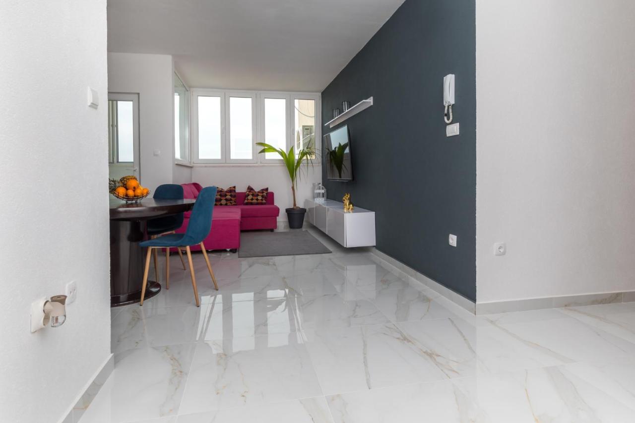 Leilani -Stunning View Apartment Near The Center! Сплит Екстериор снимка