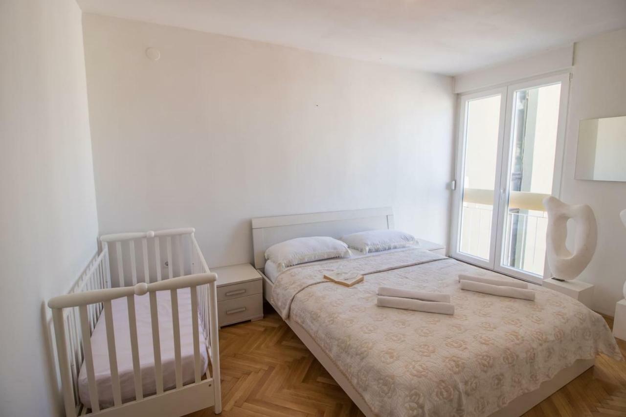 Leilani -Stunning View Apartment Near The Center! Сплит Екстериор снимка