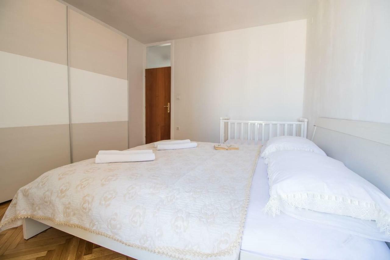Leilani -Stunning View Apartment Near The Center! Сплит Екстериор снимка